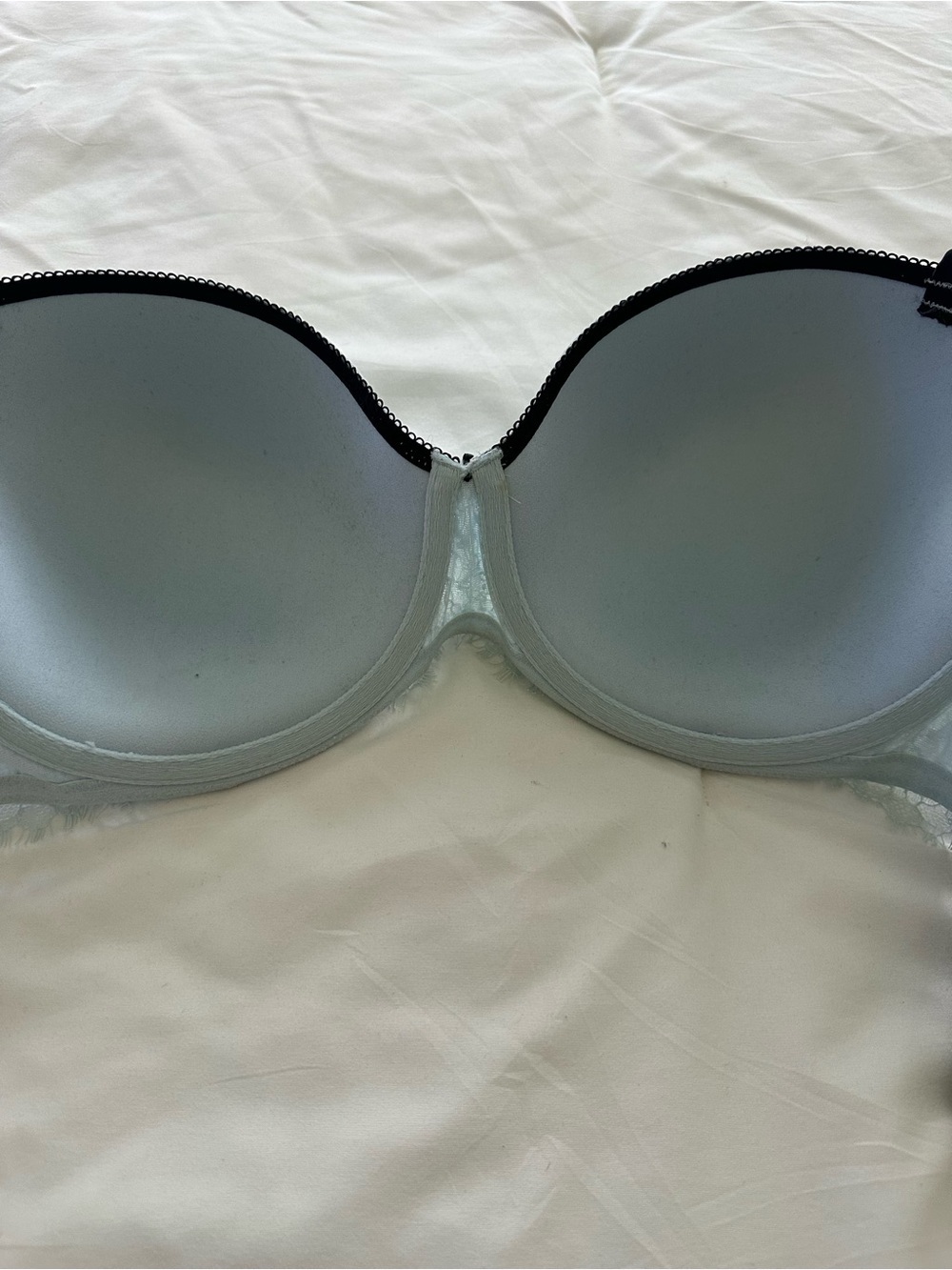 Victoria Secret Lace Balconette Bra in Light Blue with Black Straps - Picture 6 of 7